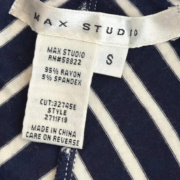 Max Studio Blue & White stripped Maxi skirt - Picture 8 of 8